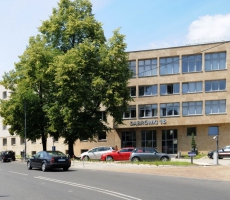 Centrum Biurowe Dąbrówki 16