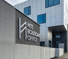 H11 Boutique Office