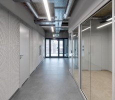 H11 Boutique Office