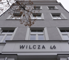Wilcza 46